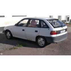 Opel Astra F Halvkombi -95